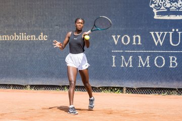 Noma Noha Akugue 3 - BL DTV Hannover - Der Club an der Alster : Ergebnis: 2:7